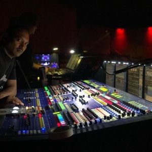 Meet your Posher, Binny